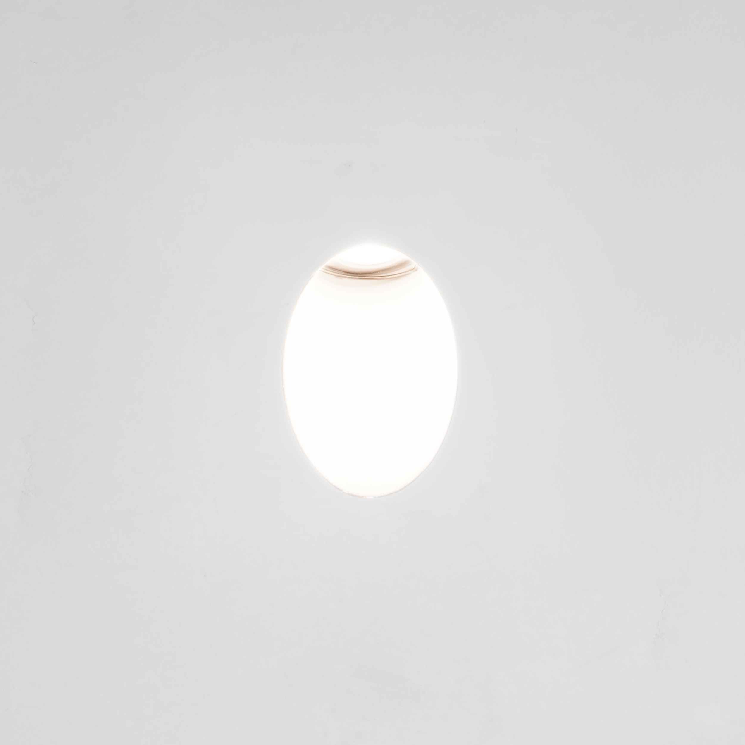 Встраиваемый настенный светодиодный светильник Astro Leros Trimless LED 1342002 (7418), LED 1W 2700K 35.6lm CRI80, белый, металл - фото 1