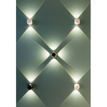 Настенный светодиодный светильник Odeon Light Hightech Diamanta 4219/4WL, IP54, LED 4W 3200K 366lm - фото 4