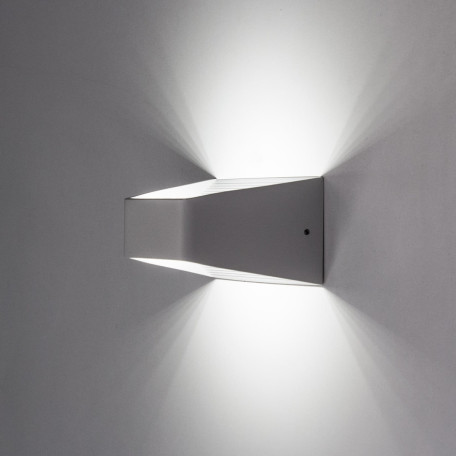Настенный светодиодный светильник Citilux Декарт CL704310, LED 6W 3000K 450lm - фото 5