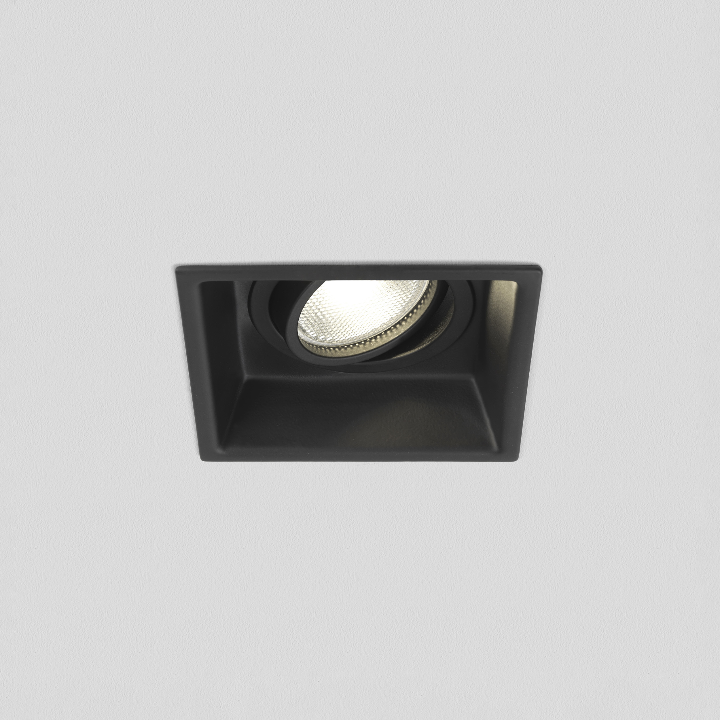 Встраиваемый светильник Astro Minima 1249020 (5796), 1xGU10x50W, черный, металл - фото 1