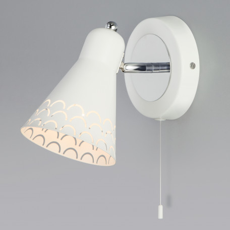 Настенный светильник с регулировкой направления света Eurosvet Trina 70100/1 белый (a045146)